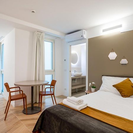 Domo Premium Apartments - Trieste Mazzini Bagian luar foto
