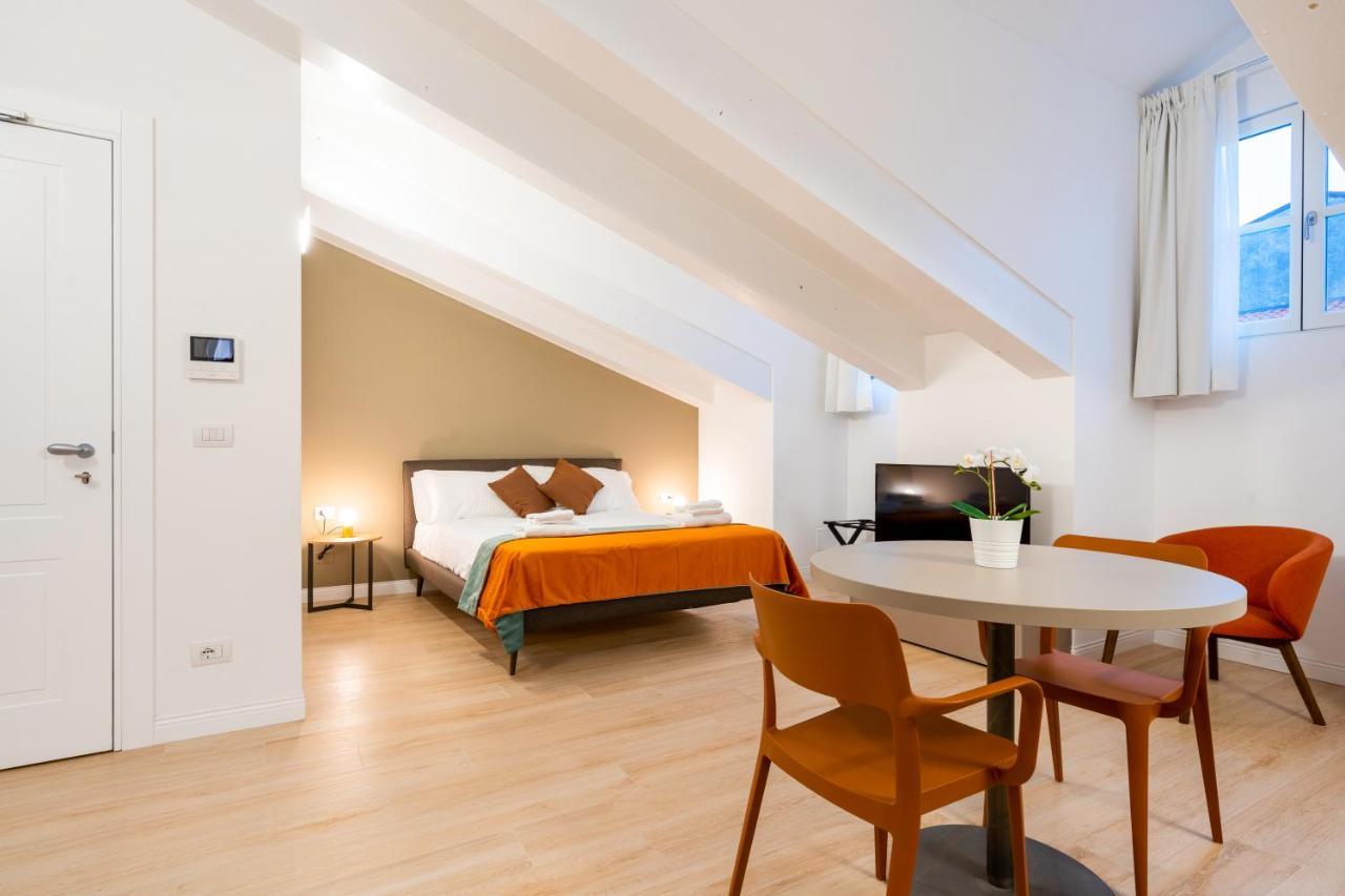 Domo Premium Apartments - Trieste Mazzini Bagian luar foto